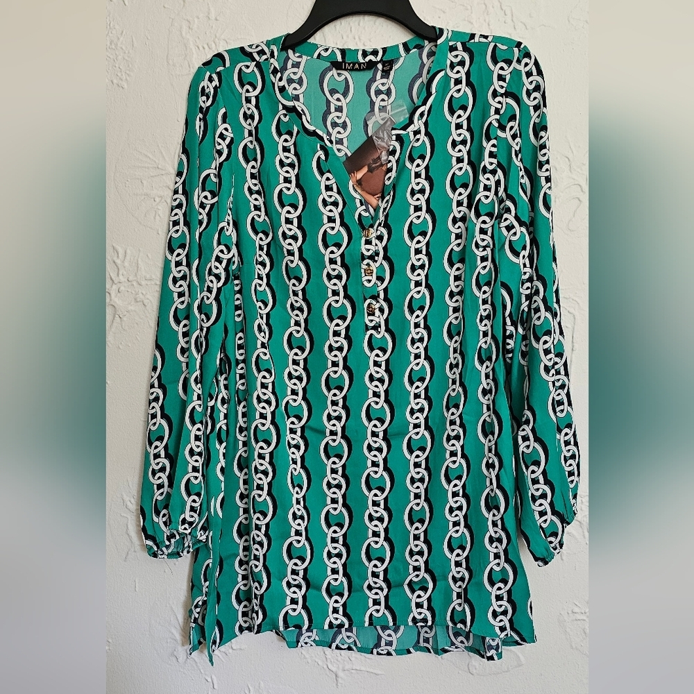 Iman Green Chain Link Lightweight Long Sleeve V Neck Top NWT Gold Buttons